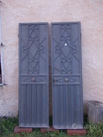 PORTONE   RINFORZATO  IN  FERRO - 2  ANTE