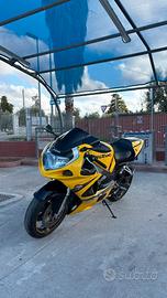 Suzuki GSX-R 750 K3