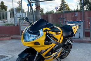 Suzuki GSX-R 750 K3
