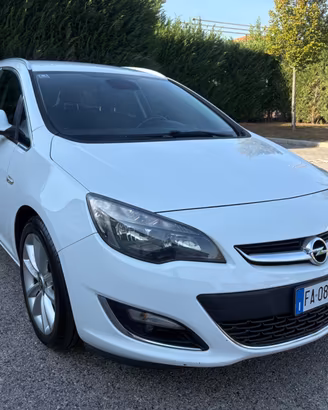 Opel Astra 1.6 CDTI 136CV Sports 2015