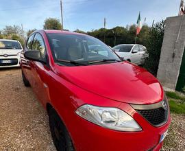 Lancia Ypsilon 1.0 FireFly 5 porte S&S Hybrid Ecoc