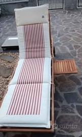 sdraio in legno con ruote