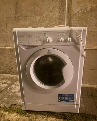 Lavatrice indesit per ricambi