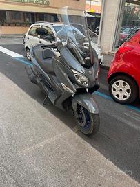 Suzuki AN Burgman 400