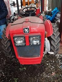 TRATTORE CARRARO CON TRINCIA E CONTRAPPESI