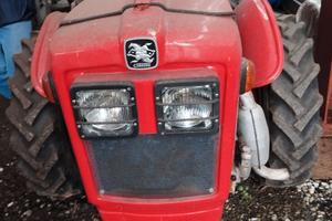 TRATTORE CARRARO CON TRINCIA E CONTRAPPESI