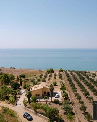 Villa di 10330 m² con 4 locali a Palma di Montechi