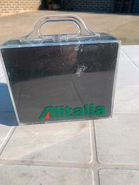 Scatola Alitalia con giochi da tavolo da collezion