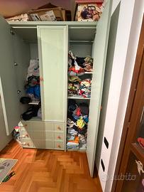 Armadio in vero legno con libreria integrata