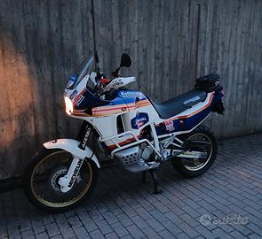 Africa Twin 750 rd04