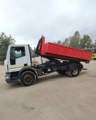 Euro cargo Iveco 140k scarrabile 
