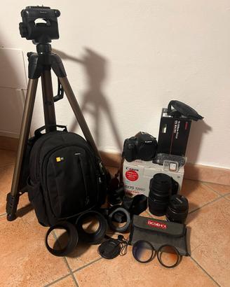 Canon EOS 1300D con attrezzatura