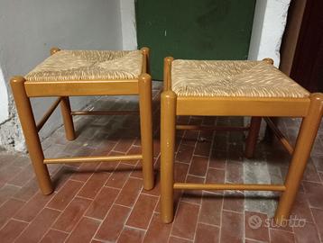 sgabelli legno impagliati