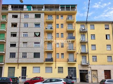 BILOCALE RISTRUTTURATO CON TERRAZZINO