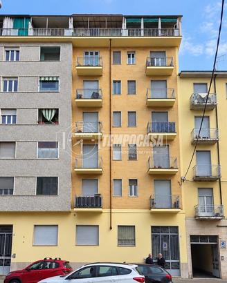 BILOCALE RISTRUTTURATO CON TERRAZZINO