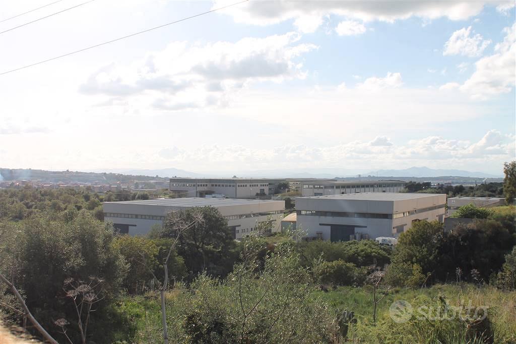 Rif.gio16| area industriale camporotondo etneo - Vista 2