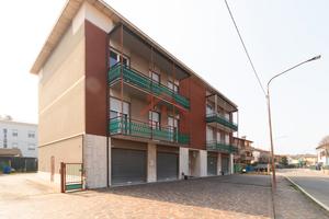 Appartamento con tre camere da letto