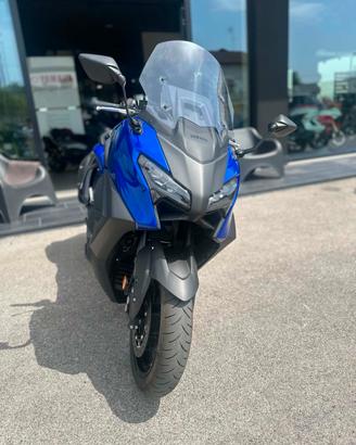 Yamaha TMAX 560