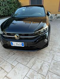 Volkswagen Taigo 1.5 tsi R-Line 150cv