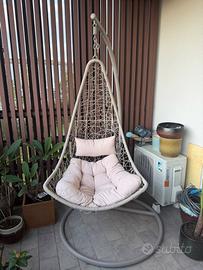 Poltrona sospesa da esterno in rattan sintetico