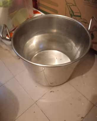 pentolone per marmellata o altro