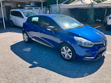 RENAUL CLIO 0.9 TCe 75cv 5 Porte Moschino Life