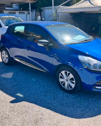 RENAULT CLIO 0.9 TCe 75cv 5 Porte Moschino Life