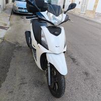 Kymco People 125i - 2012