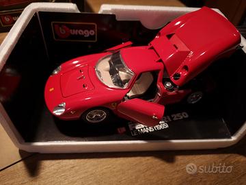 modellino 1:18 Burago 