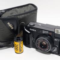 Macchina fotografica vintage Konica MT-7
