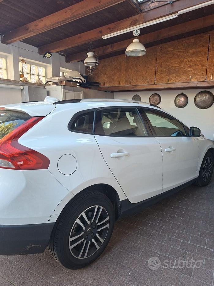 Volvo V40 CC (2012-2020)