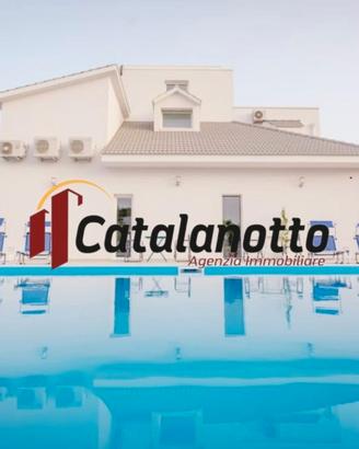 Selinunte Villa con Piscina e Attività Ricettiva