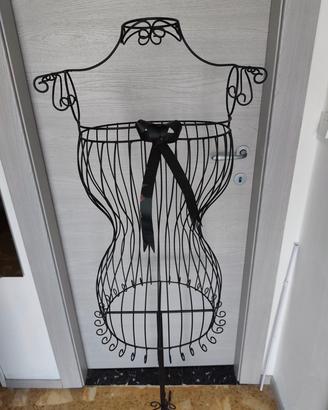 Elegante servomuto o manichino 