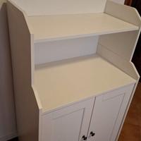 Mobile credenza