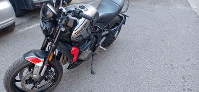 Moto con pochi km