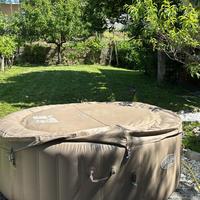 Piscina bestway idromassaggio