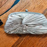 Pochette dorata con chiusura gioiello NUOVA 