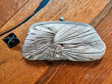 Pochette dorata con chiusura gioiello NUOVA 