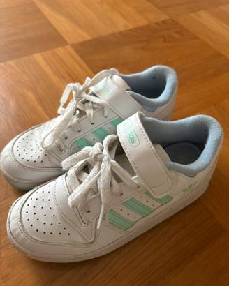 Sneaker adidas bambino 32