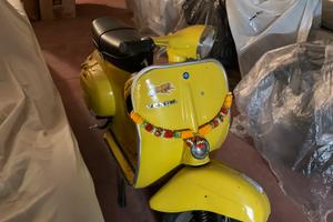 Vespa primavera 50