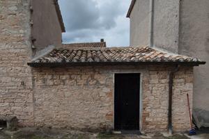 Casa singola/ monolocale + Cantina