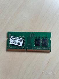 RAM 8GB DDR4 SK hynix PC4-2400T SODIMM per Laptop