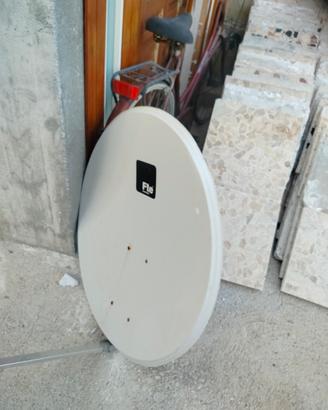 parabola completa di accessori 
