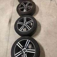Set 4 Gomme Invernali Continental + Cerchi in Lega