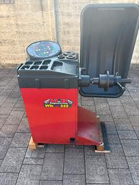 Titolo: Equilibratrice M&B   Engineering WB255