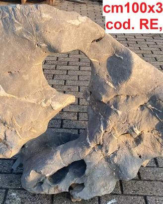 Rocce pietra monolitiche ornamentali da giardino 2