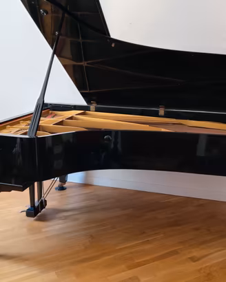 Pianoforte Yamaha gran coda 275cm