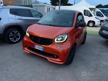 Smart ForTwo BRABUS 0.9 Turbo 109CV Xclusive