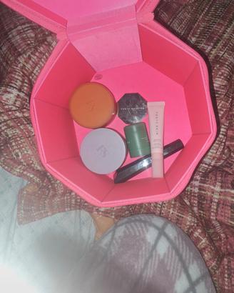 Box Makeup calendario avvento fenty beauty 6 pz