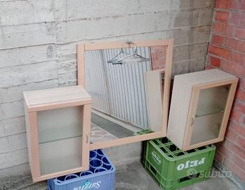 specchiera con armadietti